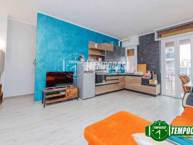 Appartamento in affitto a Pero MI
