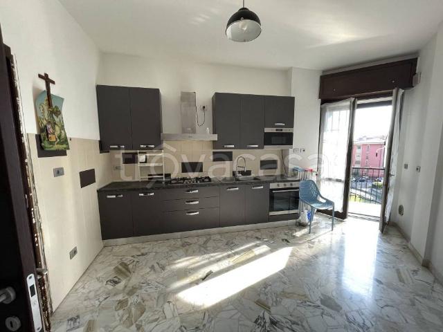 Appartamento in affitto a Pero via Carlo Pisacane, 2, parzialmente arredato, ascensore, doppia esposizione TrovaCasa