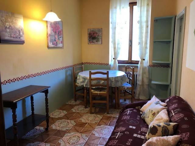 Appartamento in affitto a Perugia corso Giuseppe Garibaldi, arredato, caminetto, lavatrice TrovaCasa