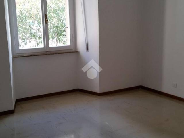 Appartamento in affitto a Perugia, arredato, balcone TrovaCasa