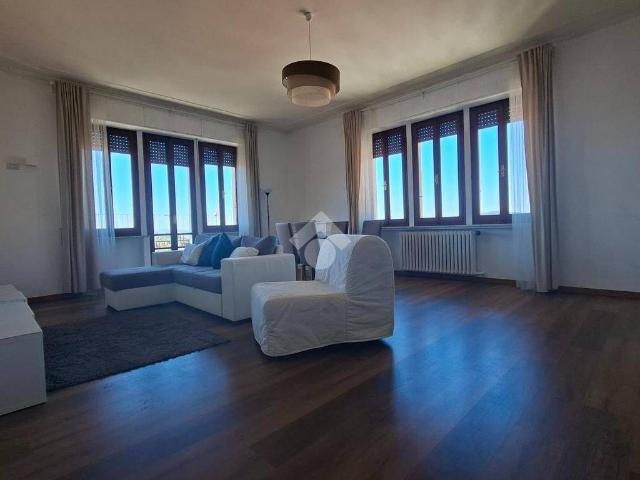 Appartamento in affitto a Perugia, arredato, ultimo piano, zona residenziale TrovaCasa