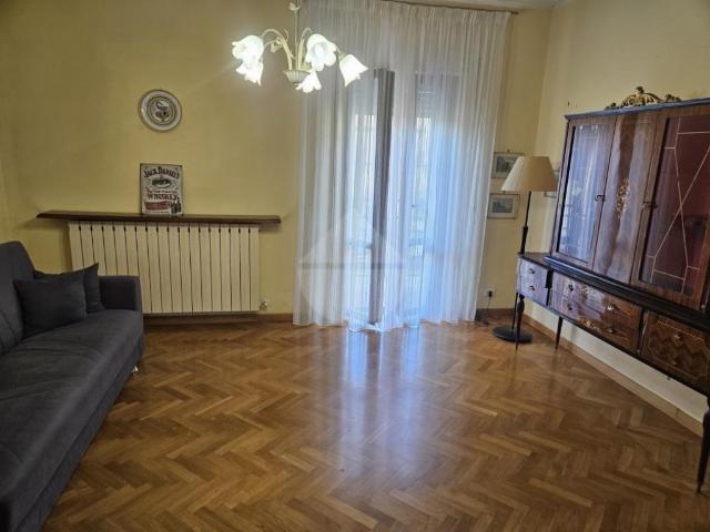 Appartamento in affitto a Perugia via Mater Dei, cucina abitabile, bagno finestrato, box doccia TrovaCasa