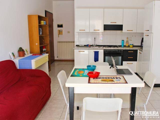 Appartamento in affitto a Perugia via Cortonese, 3, arredato, terrazzo, centrale TrovaCasa