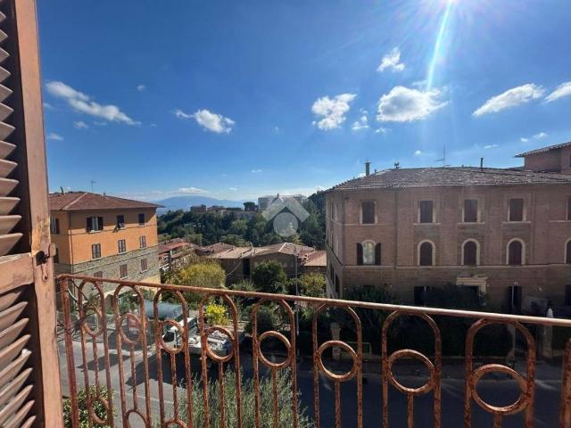 Appartamento in affitto a Perugia via eugubina, 20, arredato, terrazzo, ultimo piano TrovaCasa