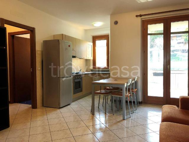 Appartamento in affitto a Perugia via Fausto Andreani, 15, arredato, box, lavanderia TrovaCasa