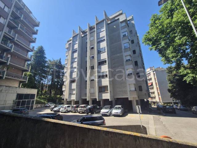 Appartamento in affitto a Perugia via Felice Ciatti, 29, arredato, terrazzo, centrale TrovaCasa