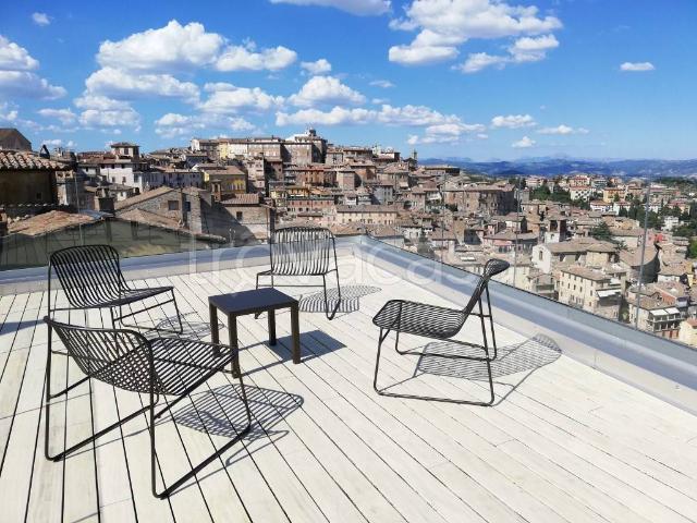 Appartamento in affitto a Perugia via Guglielmo Oberdan, arredato, terrazzo, ristrutturato TrovaCasa