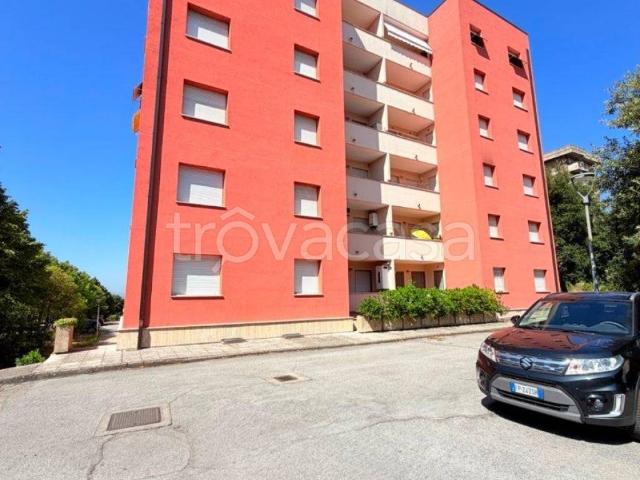 Appartamento in affitto a Perugia via Gaetano Donizetti, arredato, box, terrazzo TrovaCasa