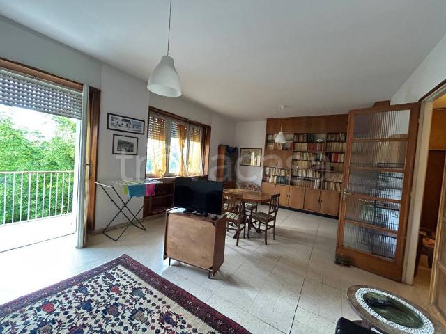 Appartamento in affitto a Perugia viale Orazio Antinori, arredato, terrazzo, ascensore TrovaCasa