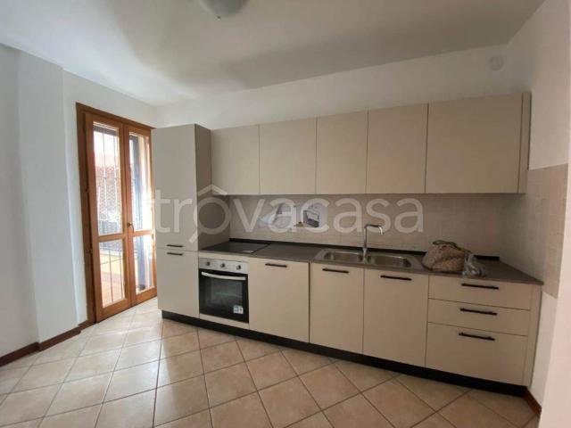 Appartamento in affitto a Piacenza, non arredato/vuoto, centrale, posto auto coperto TrovaCasa