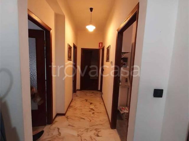 Appartamento in affitto a Piacenza, arredato, riscaldamento autonomo, balcone TrovaCasa