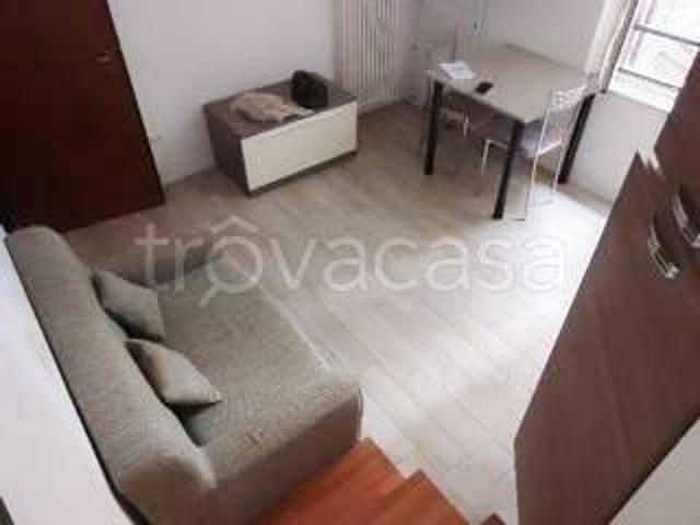 Appartamento in affitto a Piacenza corso Vittorio Emanuele II, arredato, ultimo piano, ristrutturato TrovaCasa
