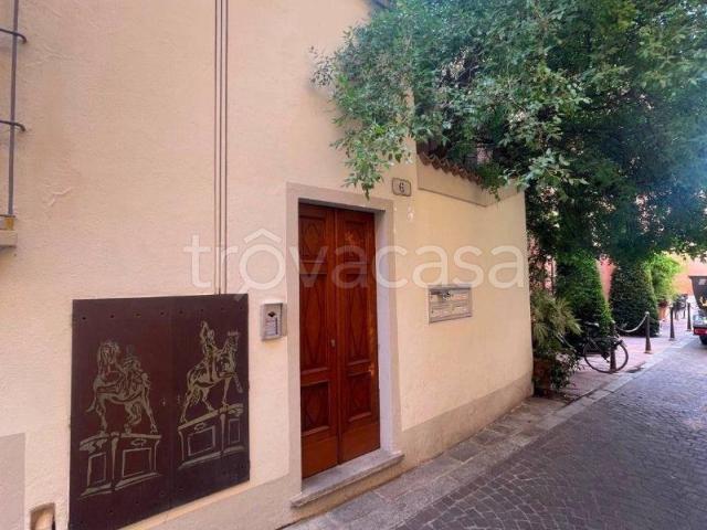 Appartamento in affitto a Piacenza vicolo San Matteo, arredato, senza ascensore, balcone TrovaCasa