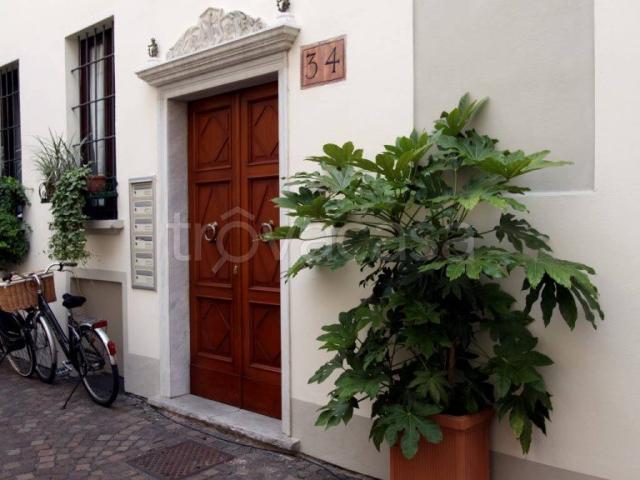 Appartamento in affitto a Piacenza via Giuseppe Taverna, 34, arredato, senza ascensore, bagno finestrato TrovaCasa