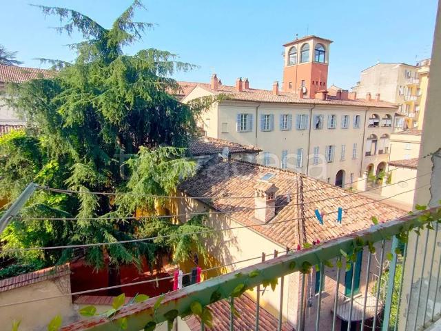 Appartamento in affitto a Piacenza via San Corrado Confalonieri, 15, arredato, ascensore, riscaldamento centralizzato TrovaCasa