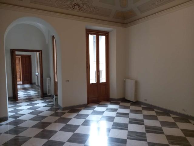 Appartamento in Affitto a Piacenza