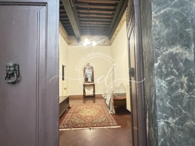 Appartamento in affitto a Pietrasanta, arredato, terrazzo, caminetto TrovaCasa