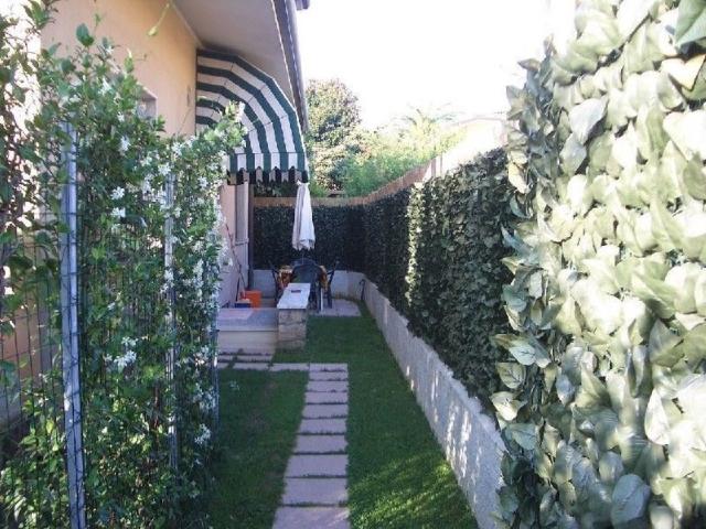 Appartamento in affitto a Pietrasanta, giardino TrovaCasa