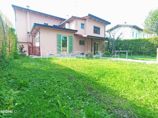 Appartamento in affitto a Pietrasanta via Tonfano, 81, arredato, giardino privato, posto auto TrovaCasa