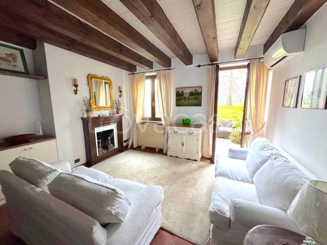 Appartamento in affitto a Pieve Emanuele cascina Tolcinasco, arredato, giardino privato, immobile di prestigio TrovaCasa