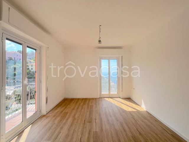 Appartamento in affitto a Pieve Ligure, non arredato/vuoto, giardino privato, vista mare TrovaCasa