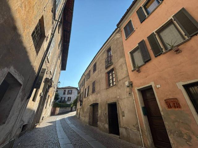 Appartamento in affitto a Pinerolo TO