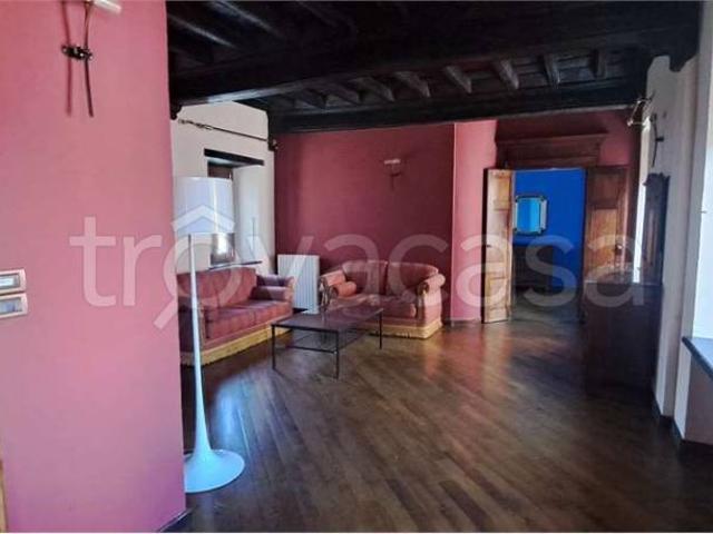 Appartamento in affitto a Pinerolo via Trento, 36