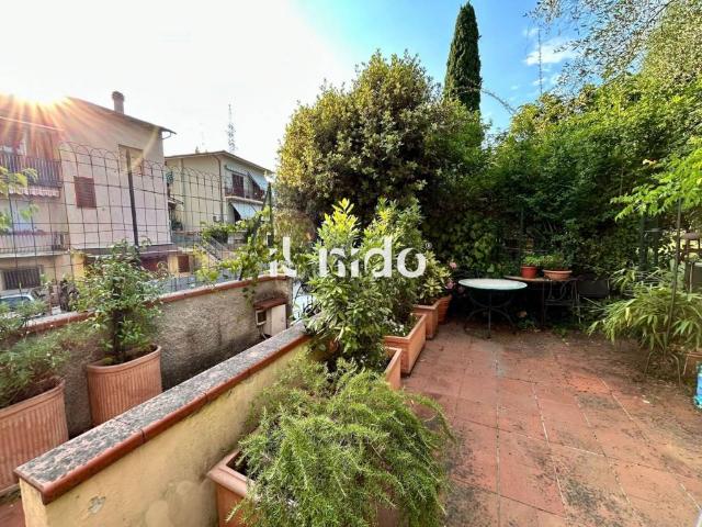 Appartamento in affitto a Pistoia via di Valdibrana, arredato, giardino privato, terrazzo TrovaCasa