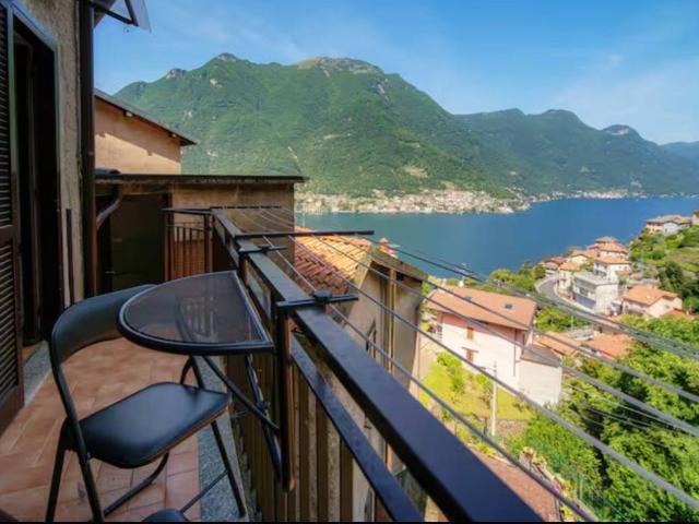 Appartamento in affitto a Pognana Lario CO