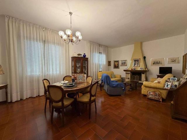 Appartamento in affitto a Poggibonsi SI