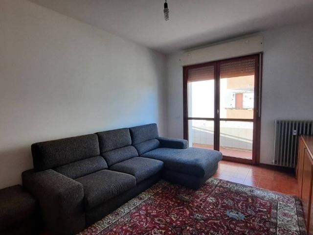 Appartamento in affitto a Polesella RO