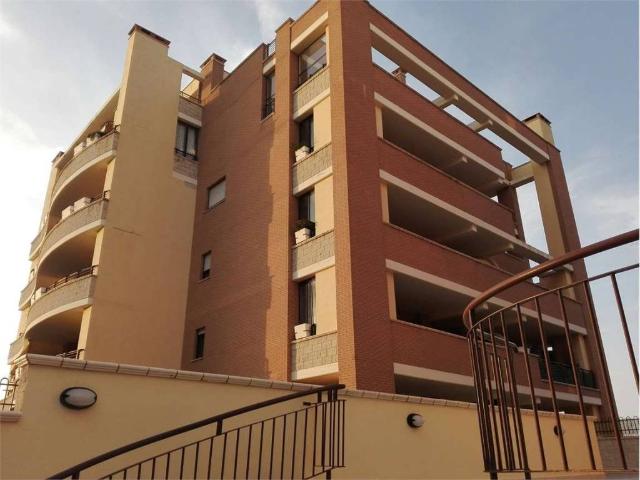 Appartamento in affitto a Pomezia RM