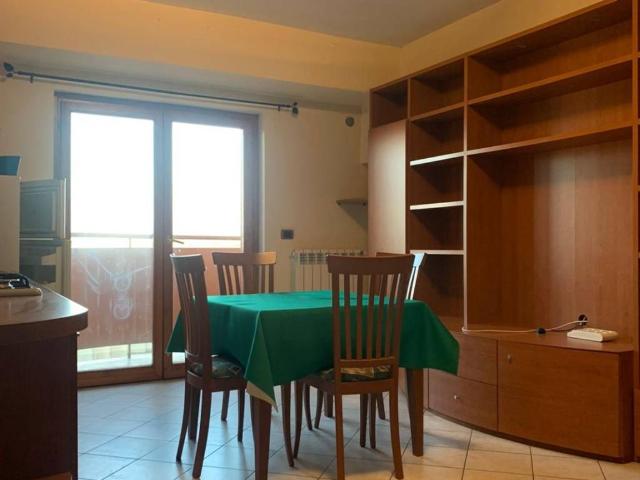 Appartamento in affitto a Pomezia RM
