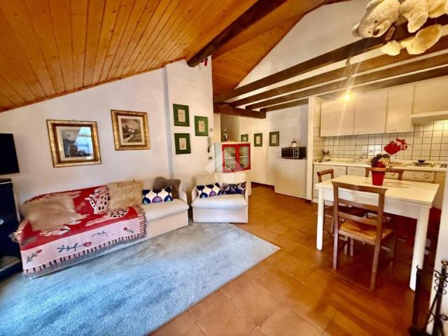 Appartamento in affitto a Ponte di Legno BS