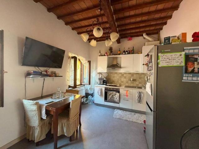 Appartamento in affitto a Pontedera via Rossini, 68, arredato, centrale TrovaCasa