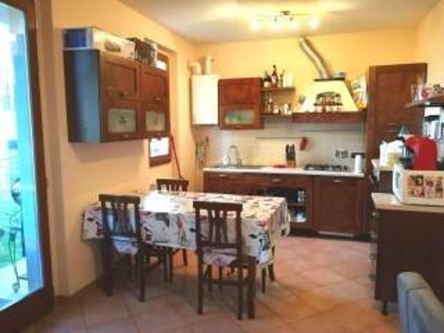 Appartamento in affitto a Poppi AR