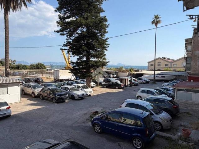 Appartamento in affitto a Portici NA