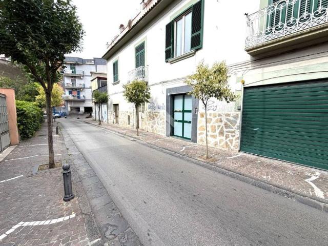 Appartamento in affitto a Portici viale cassano, 26, studio TrovaCasa