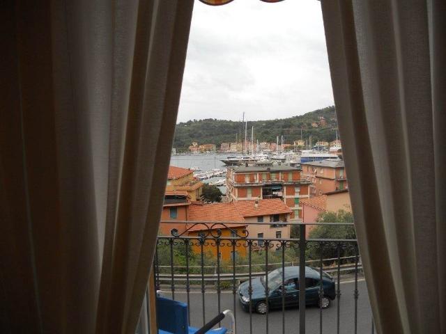 Appartamento in affitto a Portovenere, arredato, aria condizionata, luminoso TrovaCasa