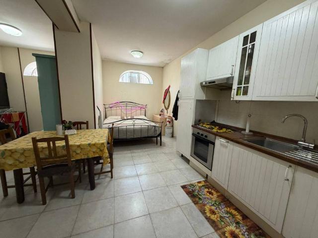 Appartamento in affitto a Pozzuoli NA