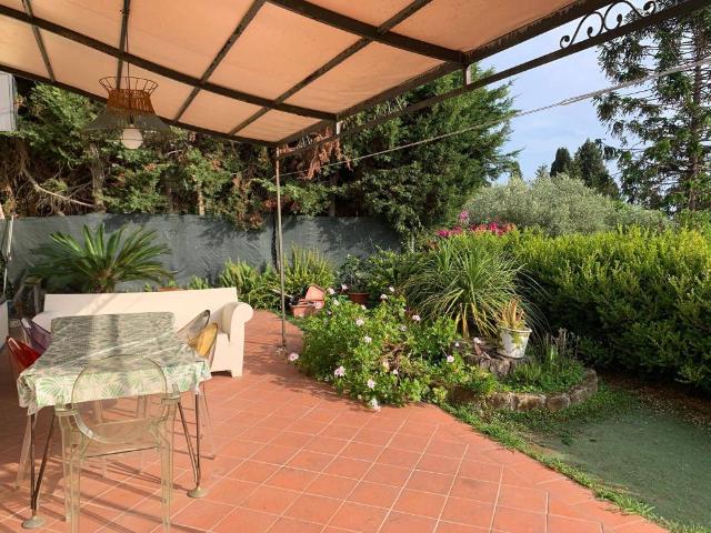 Appartamento in affitto a Pozzuoli NA