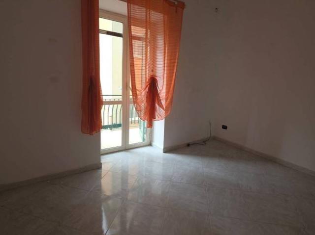 Appartamento in Affitto a Pozzuoli