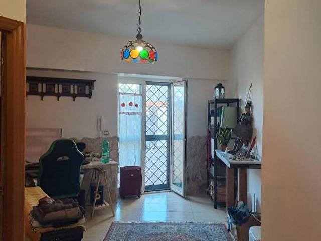 Appartamento in Affitto a Pozzuoli