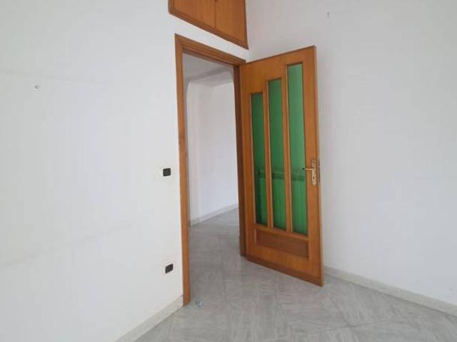 Appartamento in Affitto a Pozzuoli