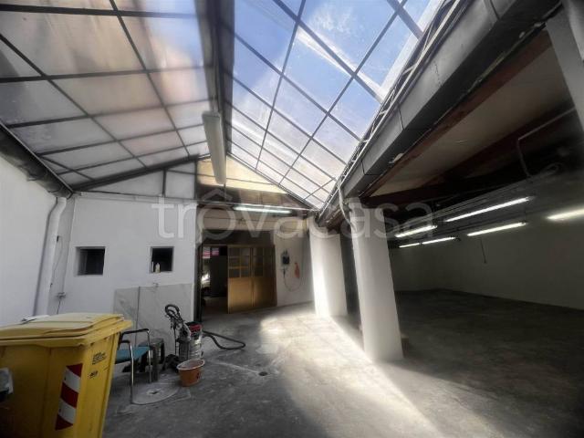 Appartamento in affitto a Prato, non arredato/vuoto, balcone TrovaCasa