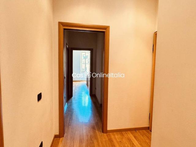 Appartamento in affitto a Prato via del Serraglio, 24, parzialmente arredato, ristrutturato, vicinanze negozi TrovaCasa