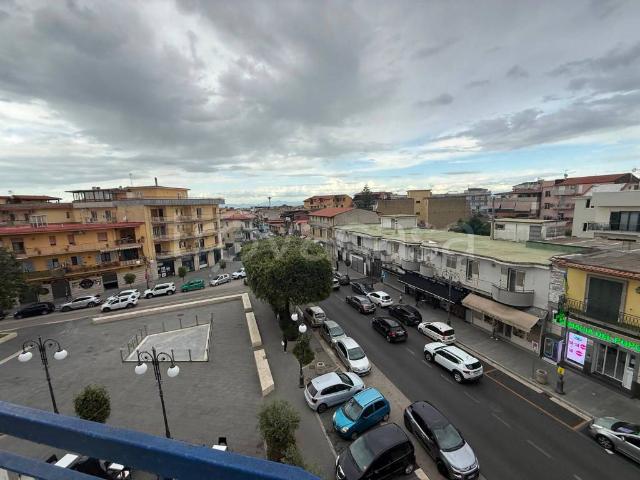 Appartamento in affitto a Qualiano via Fratelli Rosselli, 11, non arredato/vuoto, centrale, doppi vetri TrovaCasa