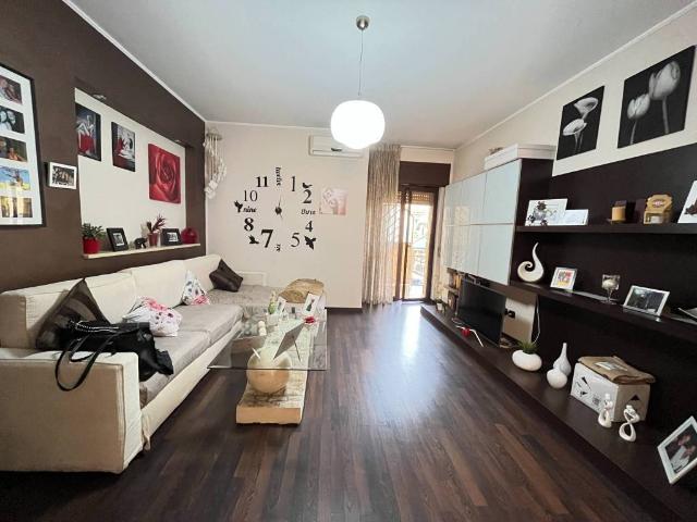 Appartamento in affitto a Quarto NA