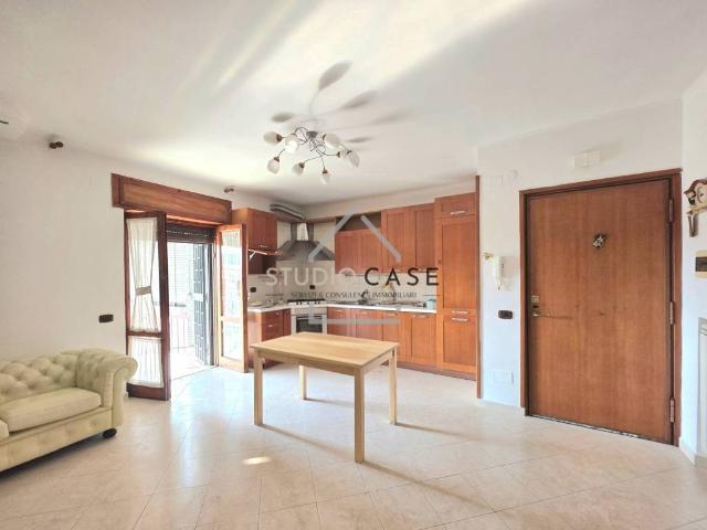 Appartamento in affitto a Quarto NA