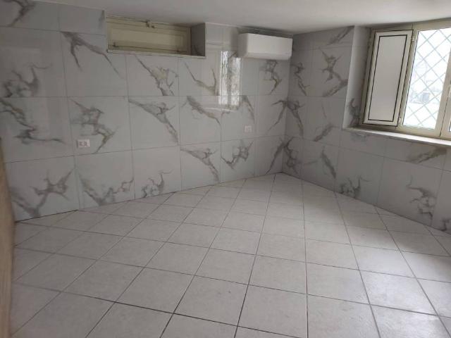 Appartamento in affitto a Quarto NA